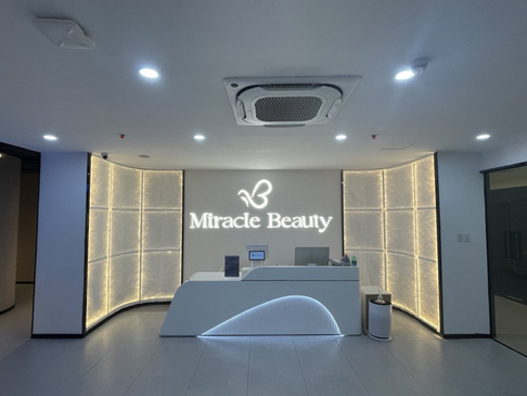 Slider image (6) Miracle Beauty Skin Clinic